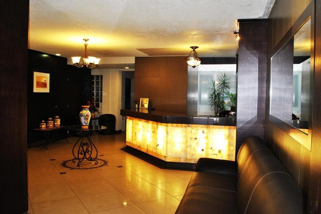 Hotel Marcella Clase Ejecutiva Morelia Eksteriør billede